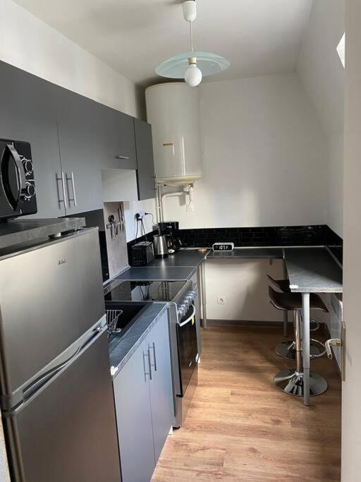 Foch Gare Joli Appartement En Centre-Ville ディジョン エクステリア 写真